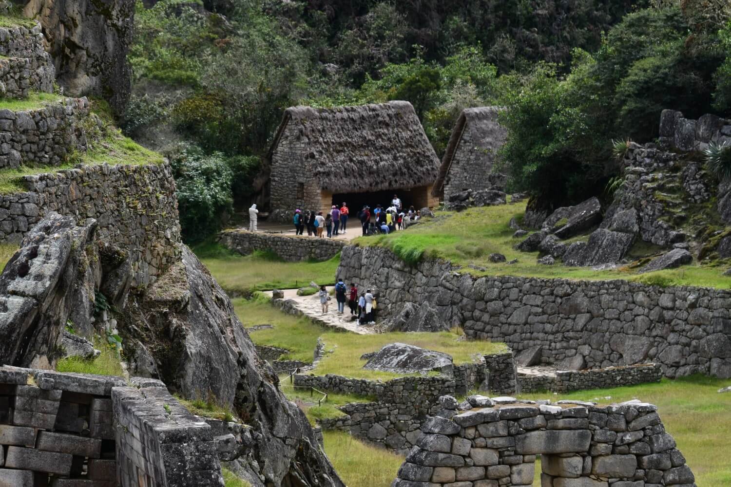 Machu Picchu + Sacred Valley + Humantay 05 days