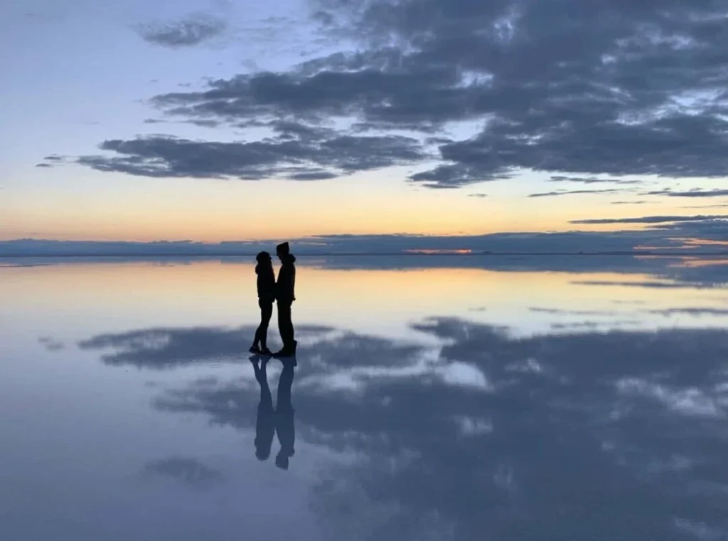 sunrise at the Salar de Uyuni